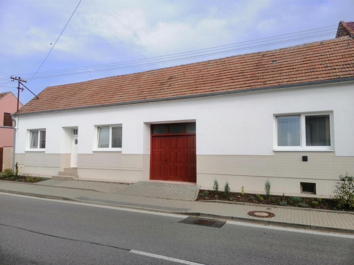 Apartament Nakonci Vacenovice Zewnętrze zdjęcie